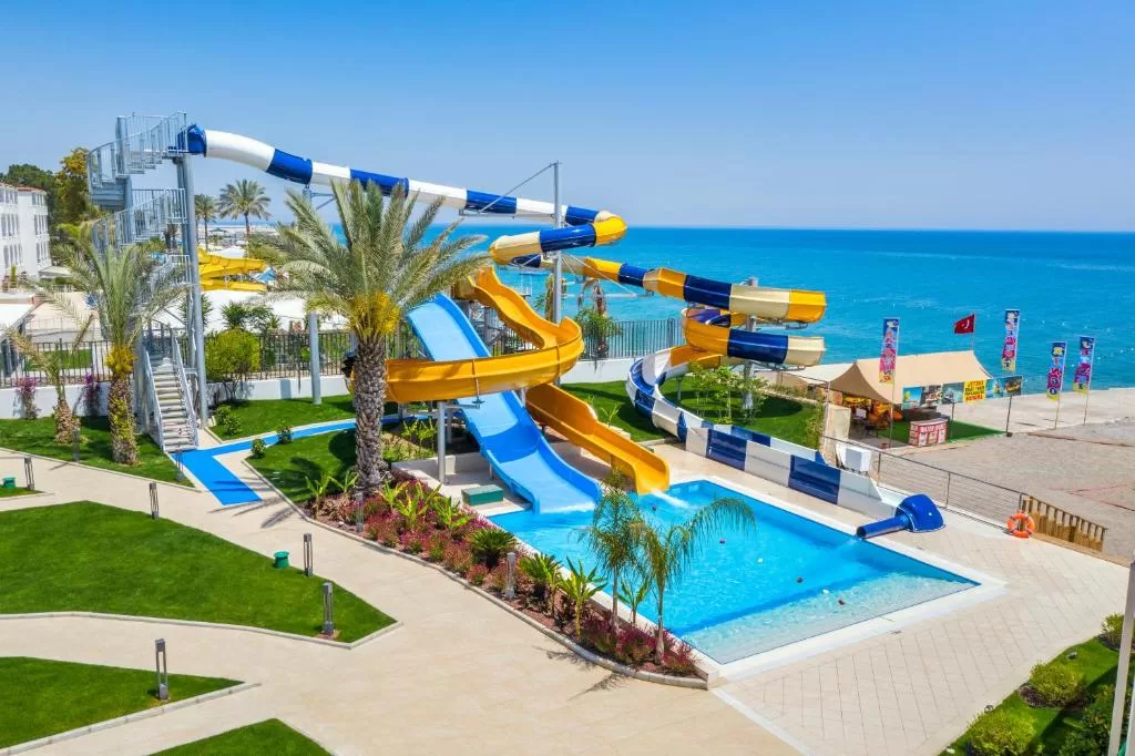 corendon antalya